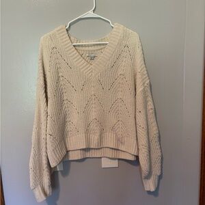 American Eagle sweater